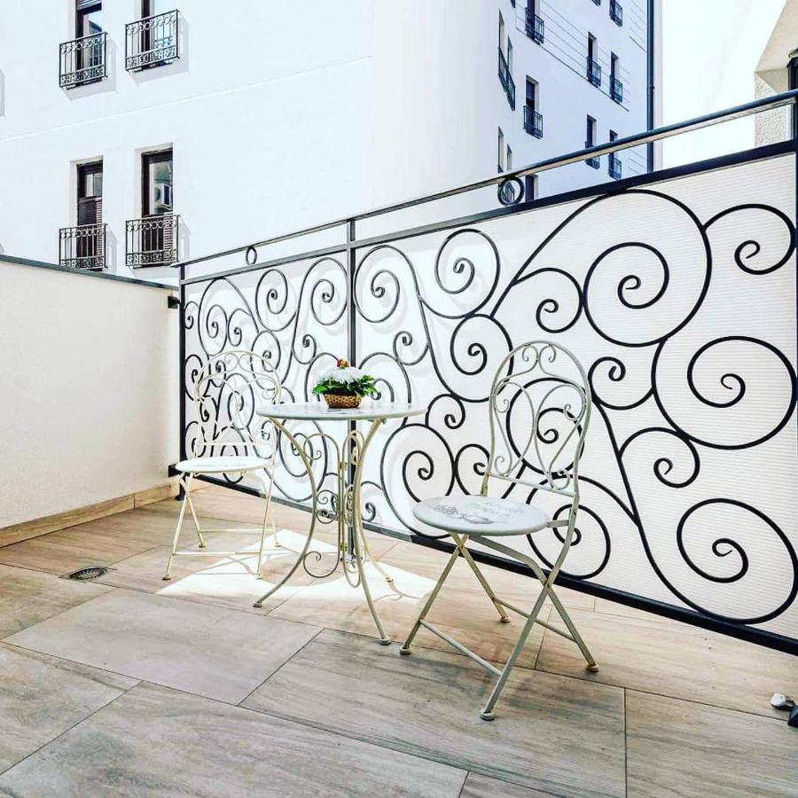 Apartamento Joli Belgrado Exterior foto
